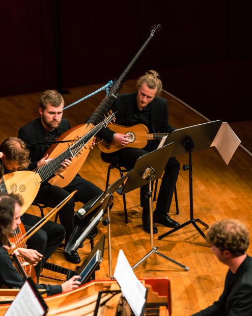Studierende der Alten Musik.