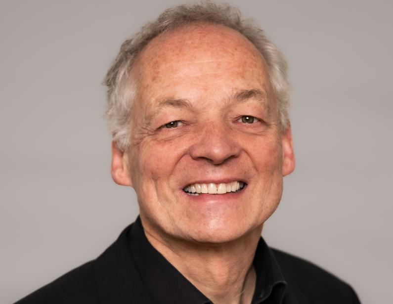 Prof. Dr. Matthias Hermann