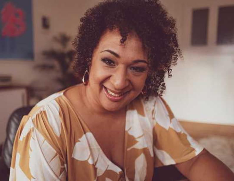 Auf dem Foto ist Michelle Walker zu sehen.