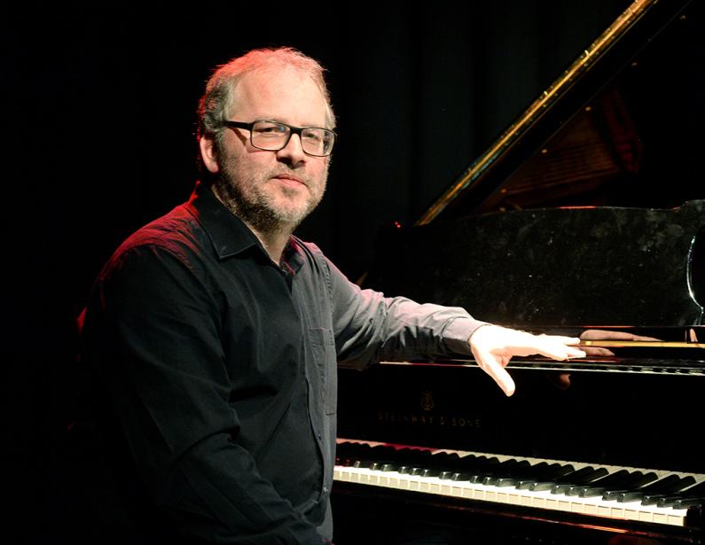 Prof. Hubert Nuss