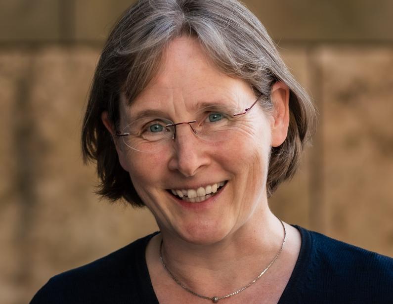 Prof.in Ulrike Wohlwender