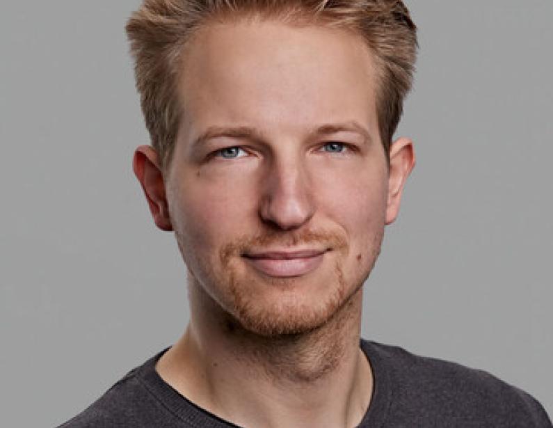Oliver Mathes