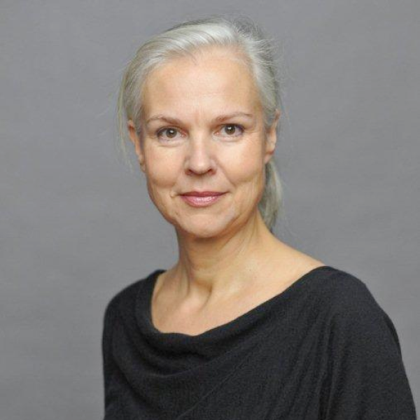 Dekan*in Fakultät IV