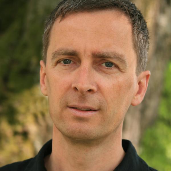 Auf dem Foto ist Peter Hellmig zu sehen.