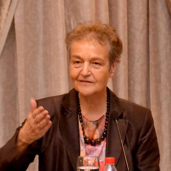 Portrait Prof.in Dr. Herta Däubler-Gmelin.