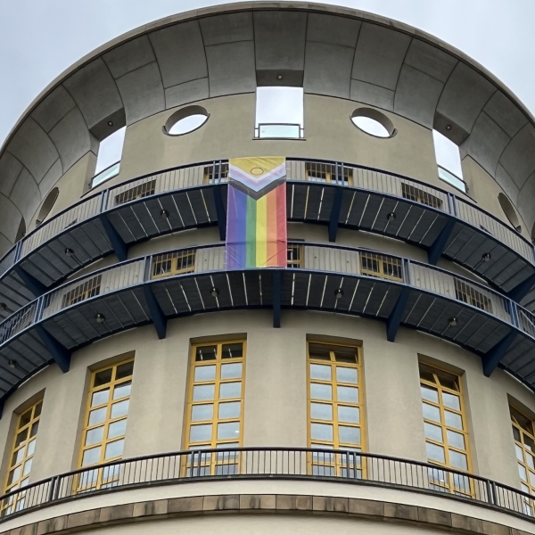 Die HMDK zeigt Flagge!