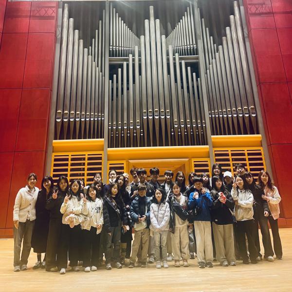 Delegations-Gruppe aus Seoul, Südkorea zu Besuch an der HMDK!