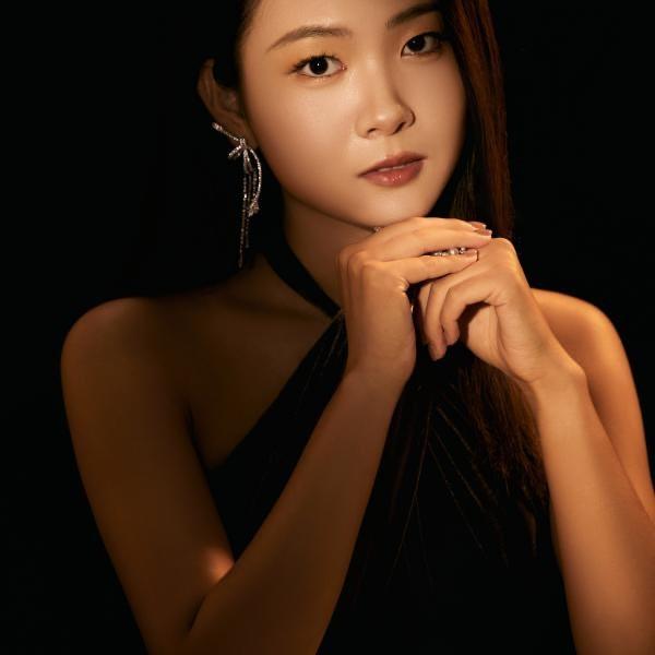 Portrait der Studentin Yuanbin Cao.