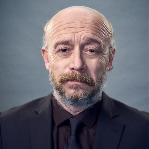 Portrait von Beyti Engin
