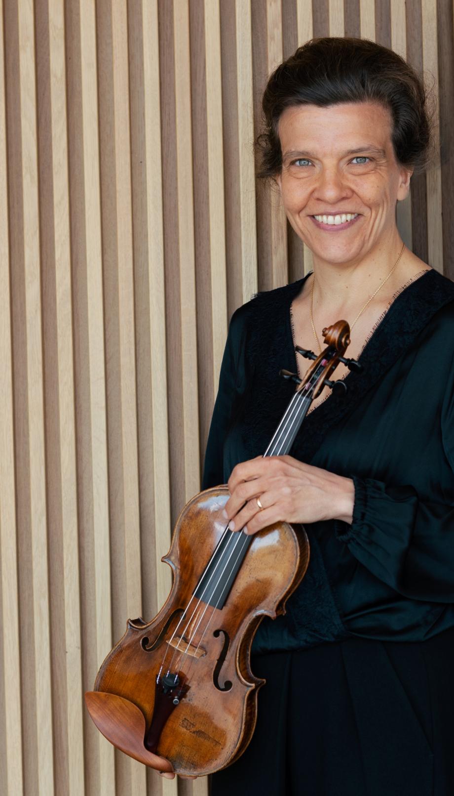 auf dem Bild ist Anke Dill zu sehen.