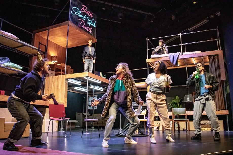 Auerhaus, Premiere am 6. Oktober 2023, Fotos: Christoph Kalscheuer