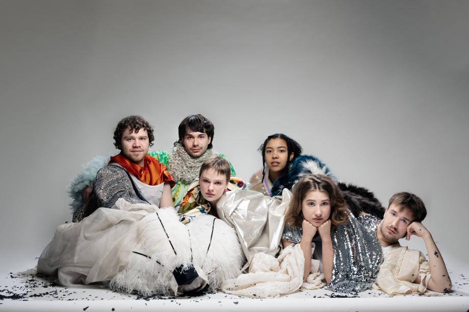 Bookpink – Premiere März 2024