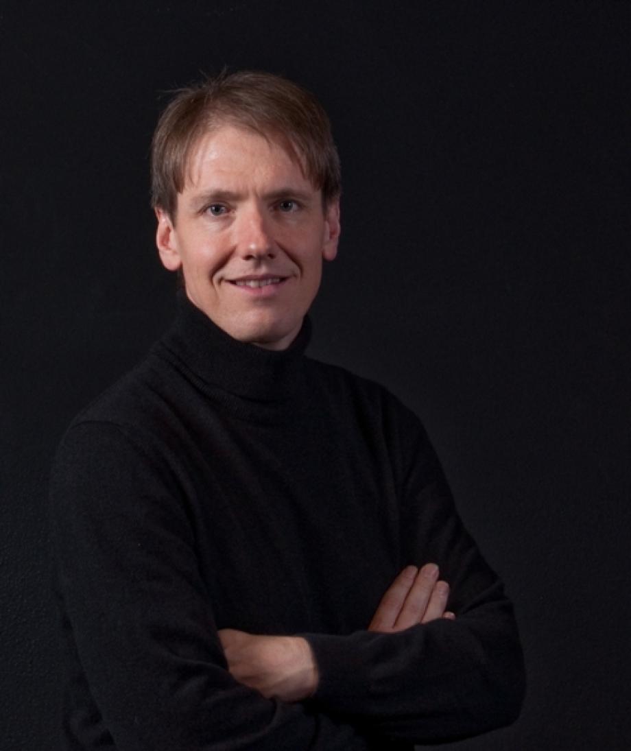 Auf dem Foto ist Johannes Monno zu sehen.