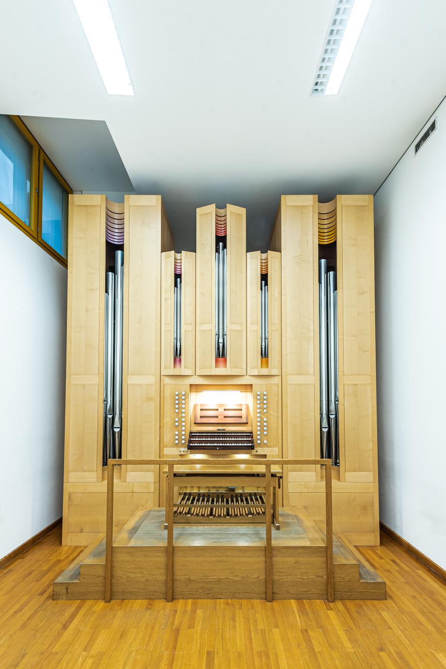 Orgel der HMDK Stuttgart.