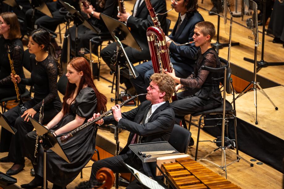 Die Holzbläsergruppe beim HSO-Konzert in der Liederhalle.