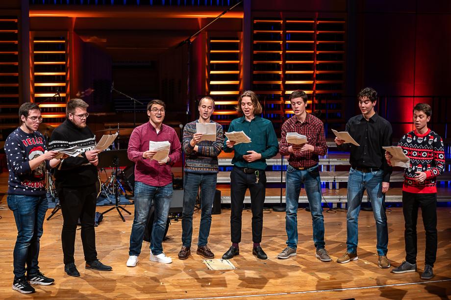 Schulmusikkonzert 2024: Studenten-Chor