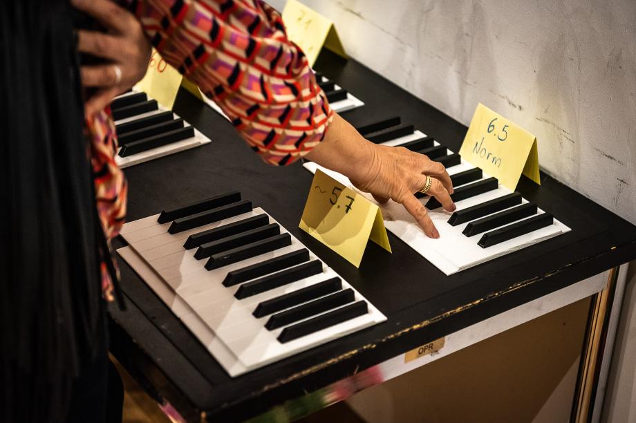 Detailaufnahme von unterschiedlichen Tastaturweiten.