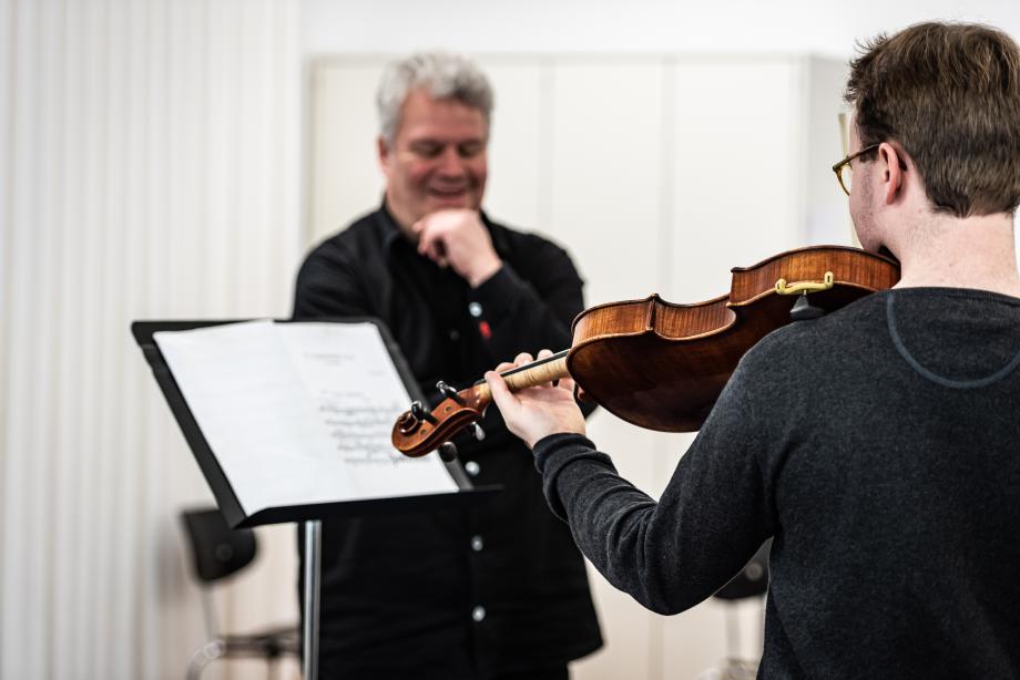 Students and teachers of the Bachelor of Music - Strings, Harp