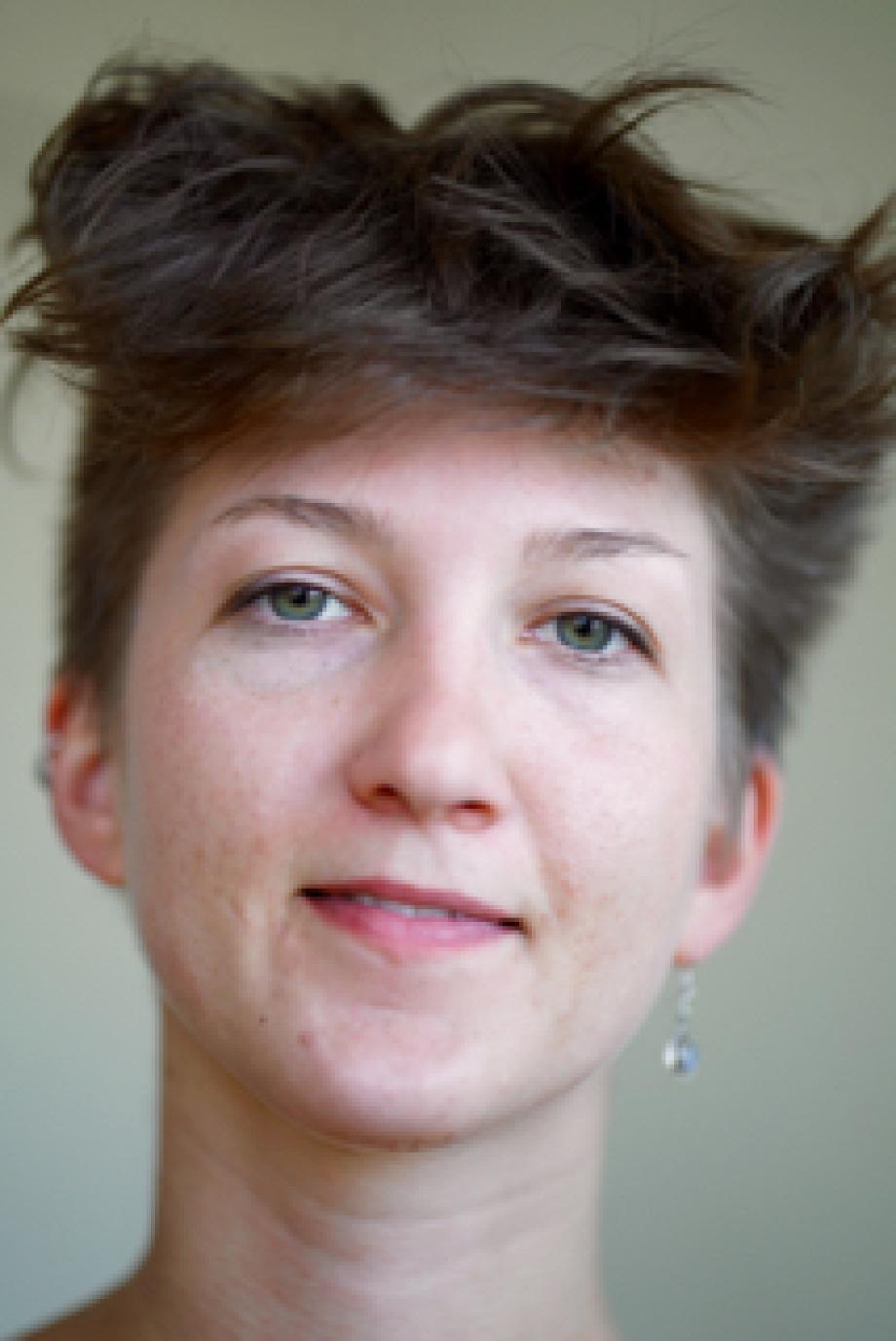 Portrait Chloe Delaby