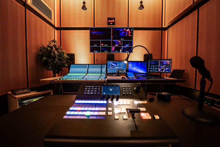 Das Tonstudio der HMDK Stuttgart