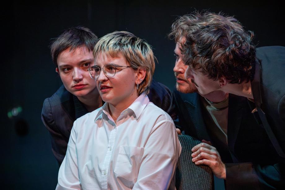 Vier Sprecherinnen in Voices