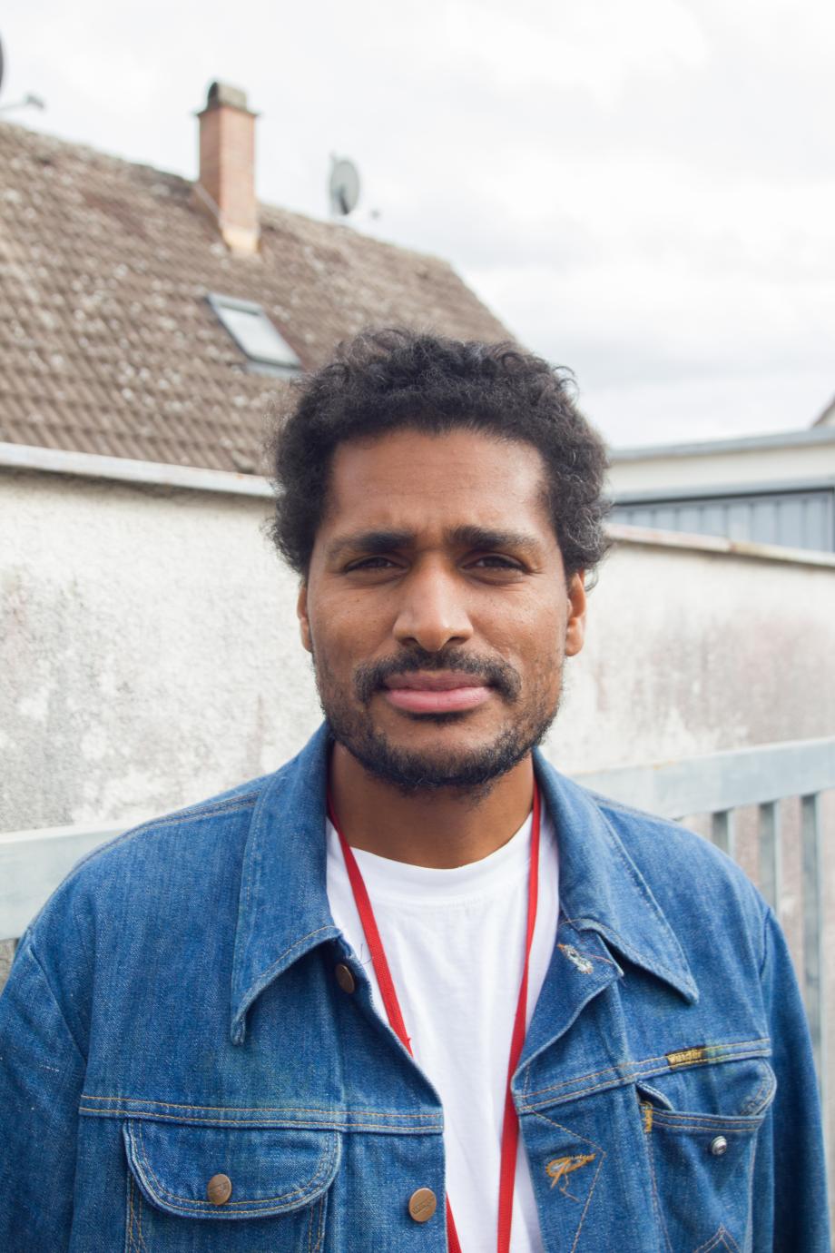 Portrait von Julian Warner