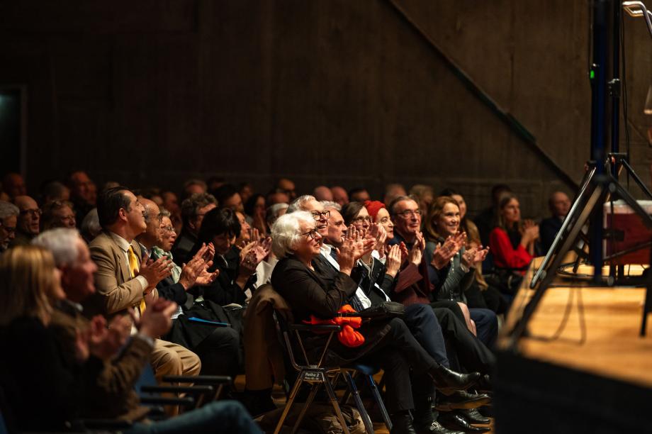 Blick in die erste Reihe des Zuschauerraumes im Beethovensaal.
