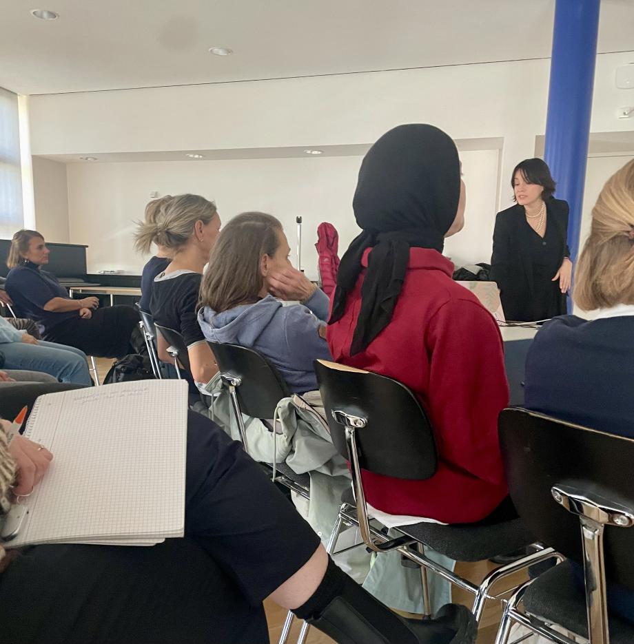 Im Senatssaal der HMDK Stuttgart