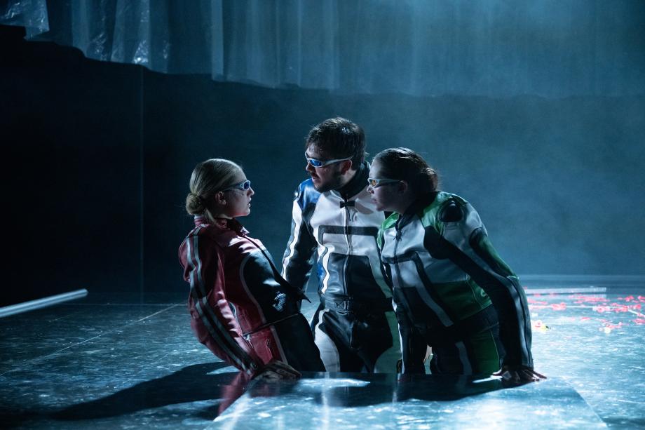 Szene aus dem Schauspiel „Rand“.