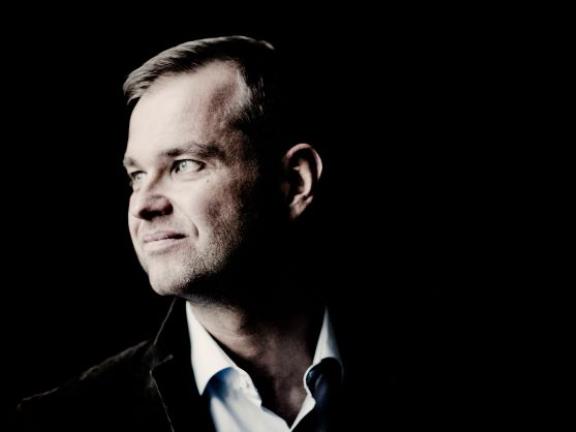 Auf dem Bild zu sehen Prof. Thilo Dahlmann