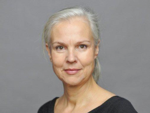 Dekan*in Fakultät IV