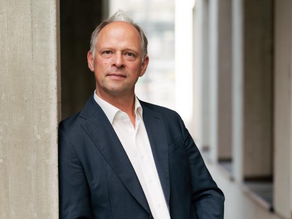 Auf dem Foto ist Florian Wiek zu sehen.