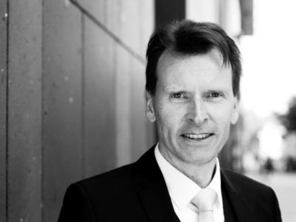  Thomas Scharr